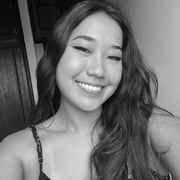 ALINE TAKEUCHI